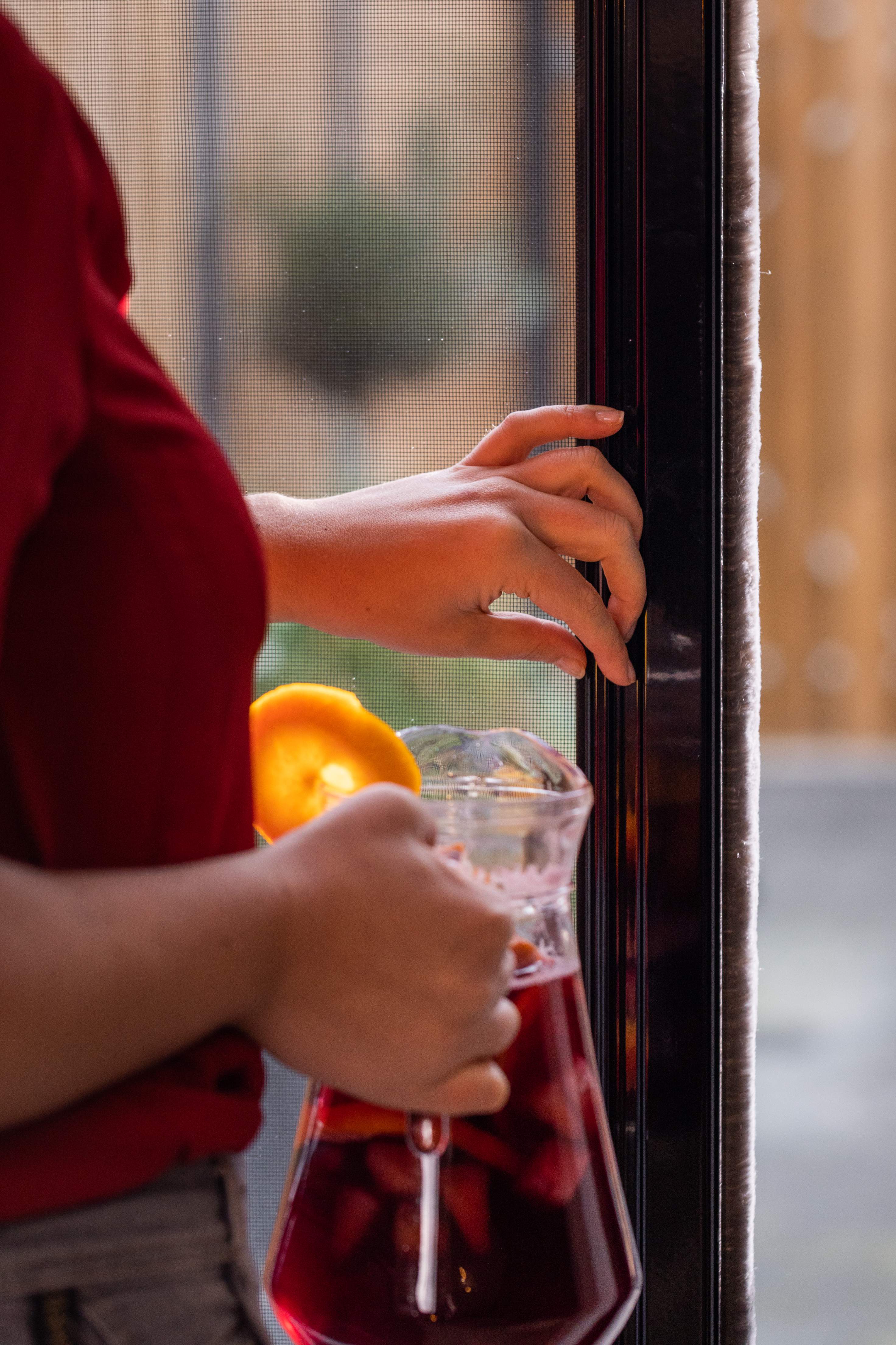 Beeldmateriaal: Sfeerbeeld en Hordeur van Luxaflex®