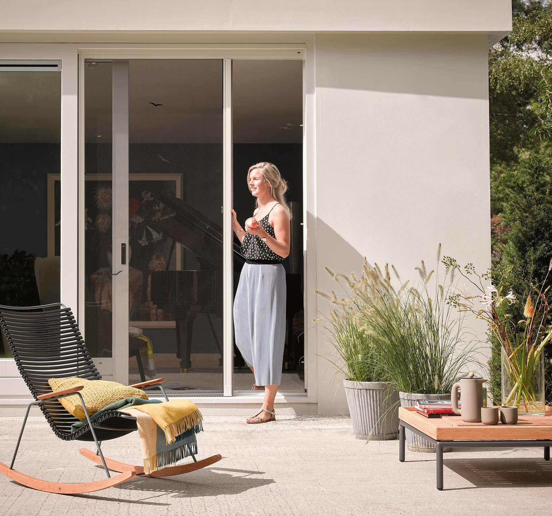 Beeldmateriaal: Hordeur van Luxaflex®