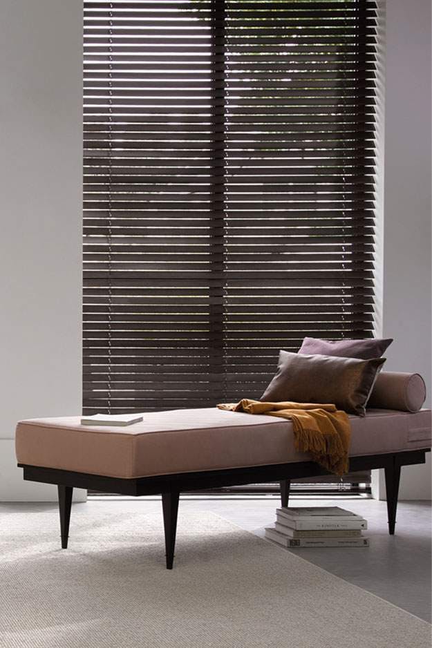 Houten horizontale jaloezieën van Luxaflex®