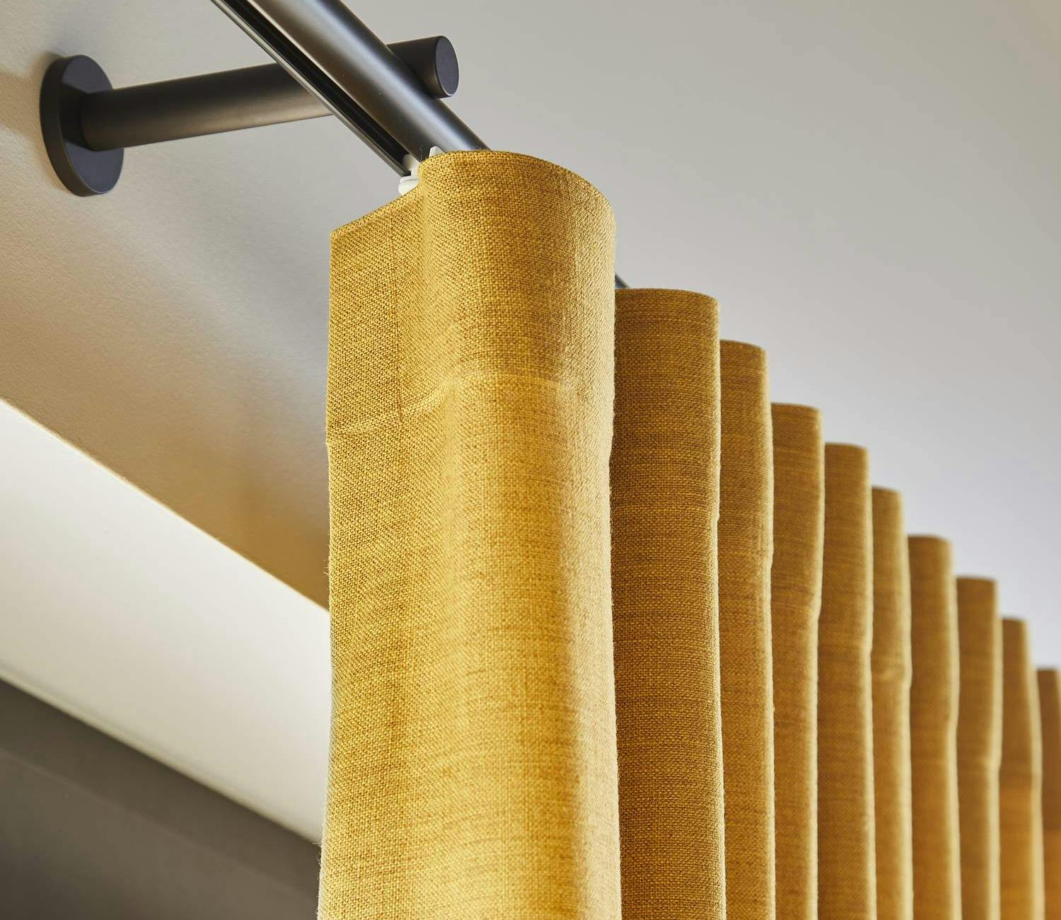 Veggmontert gardinløsning