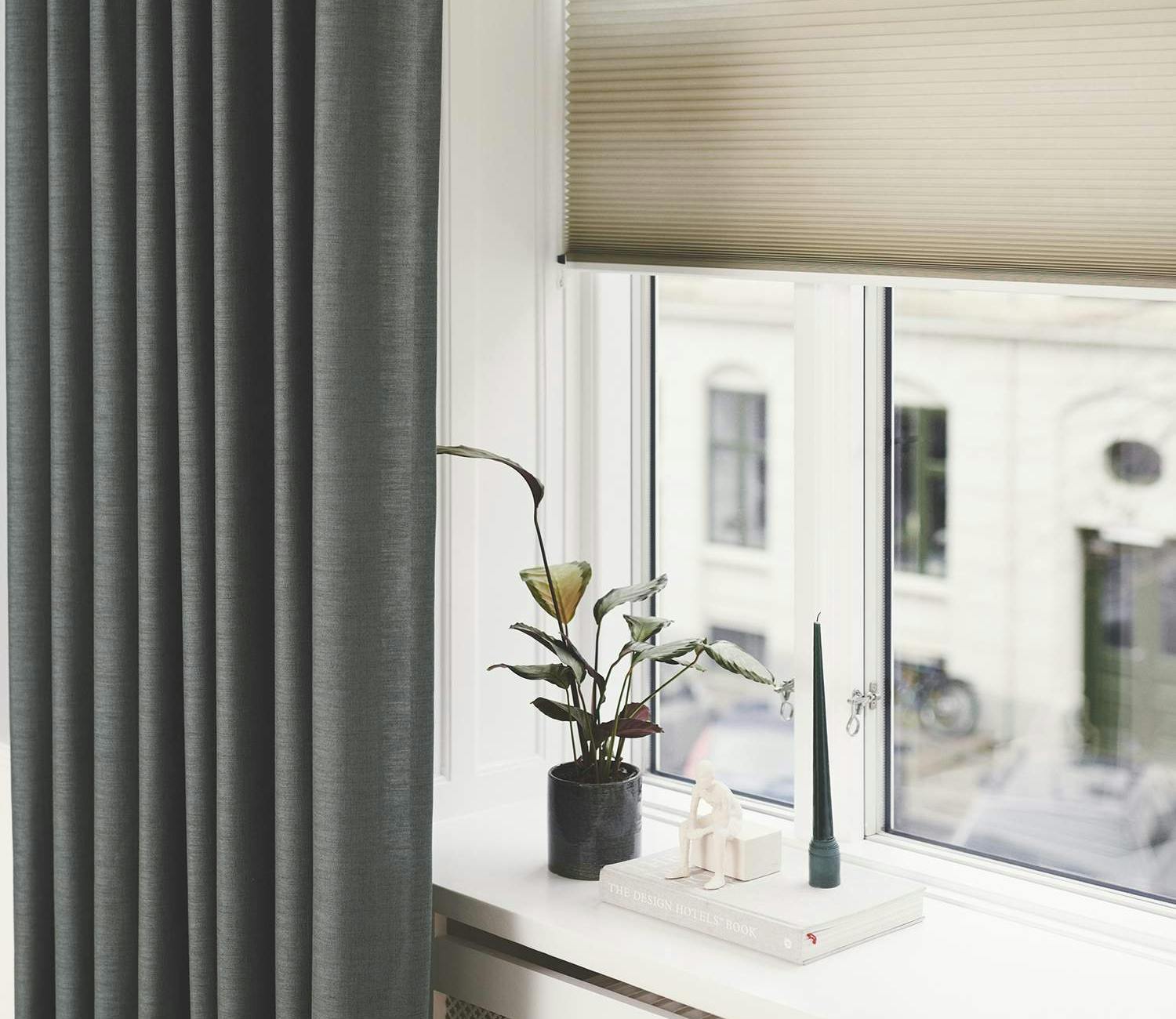 Gardinlengde i grønt