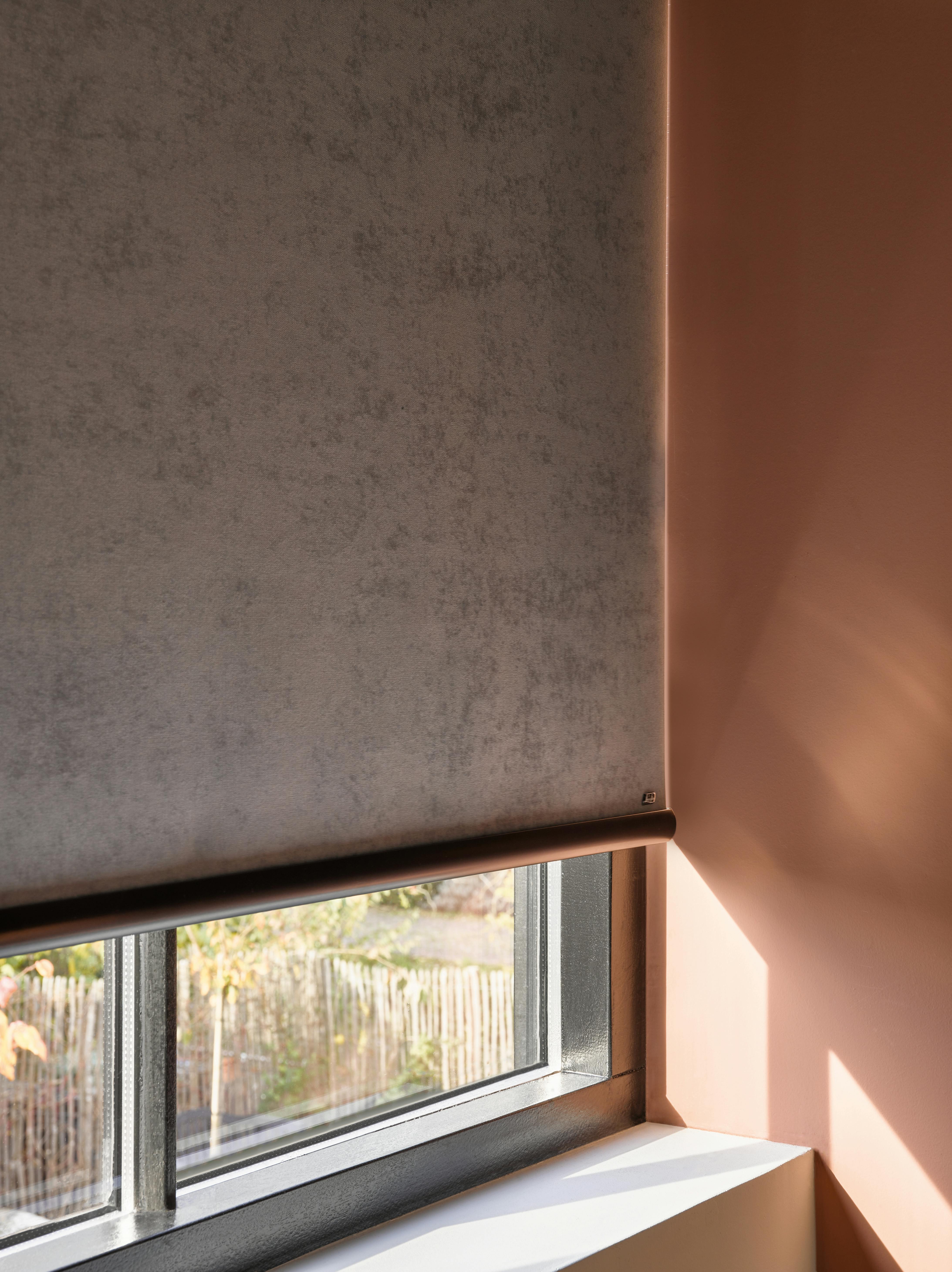 Room darkening brown roller blinds