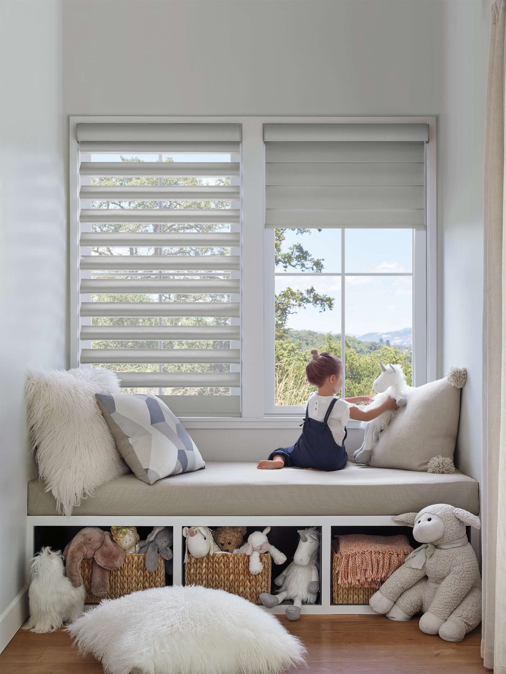 Light grey pirouette shades in a kids room 