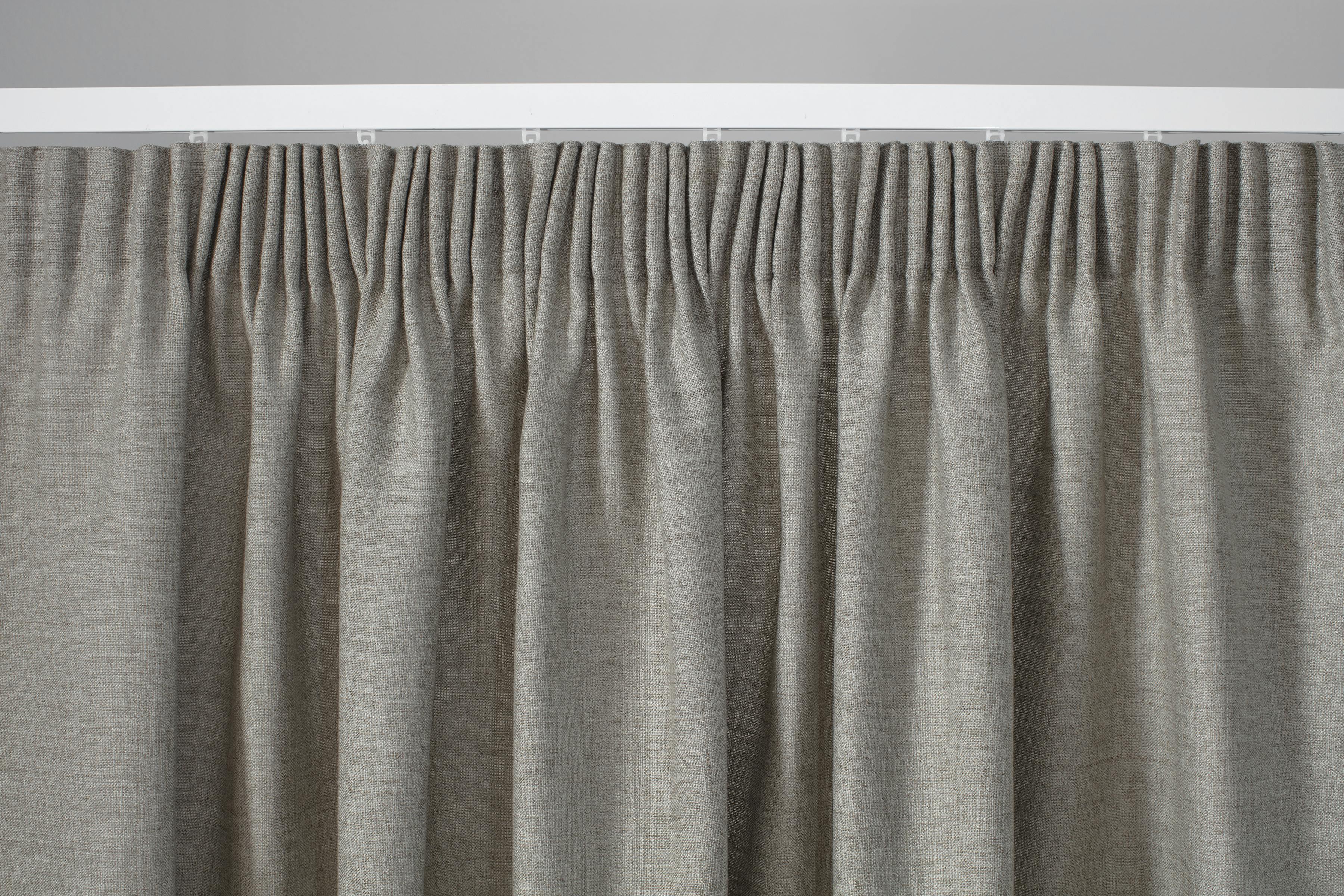 CUR-MODEL-FOLDED-MULTIPOCKET-FRONT