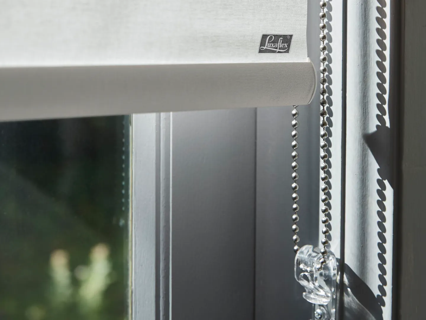 Roller blinds chain