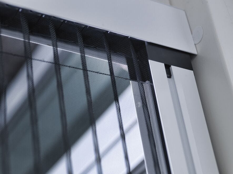 Porte moustiquaire plissée Volare