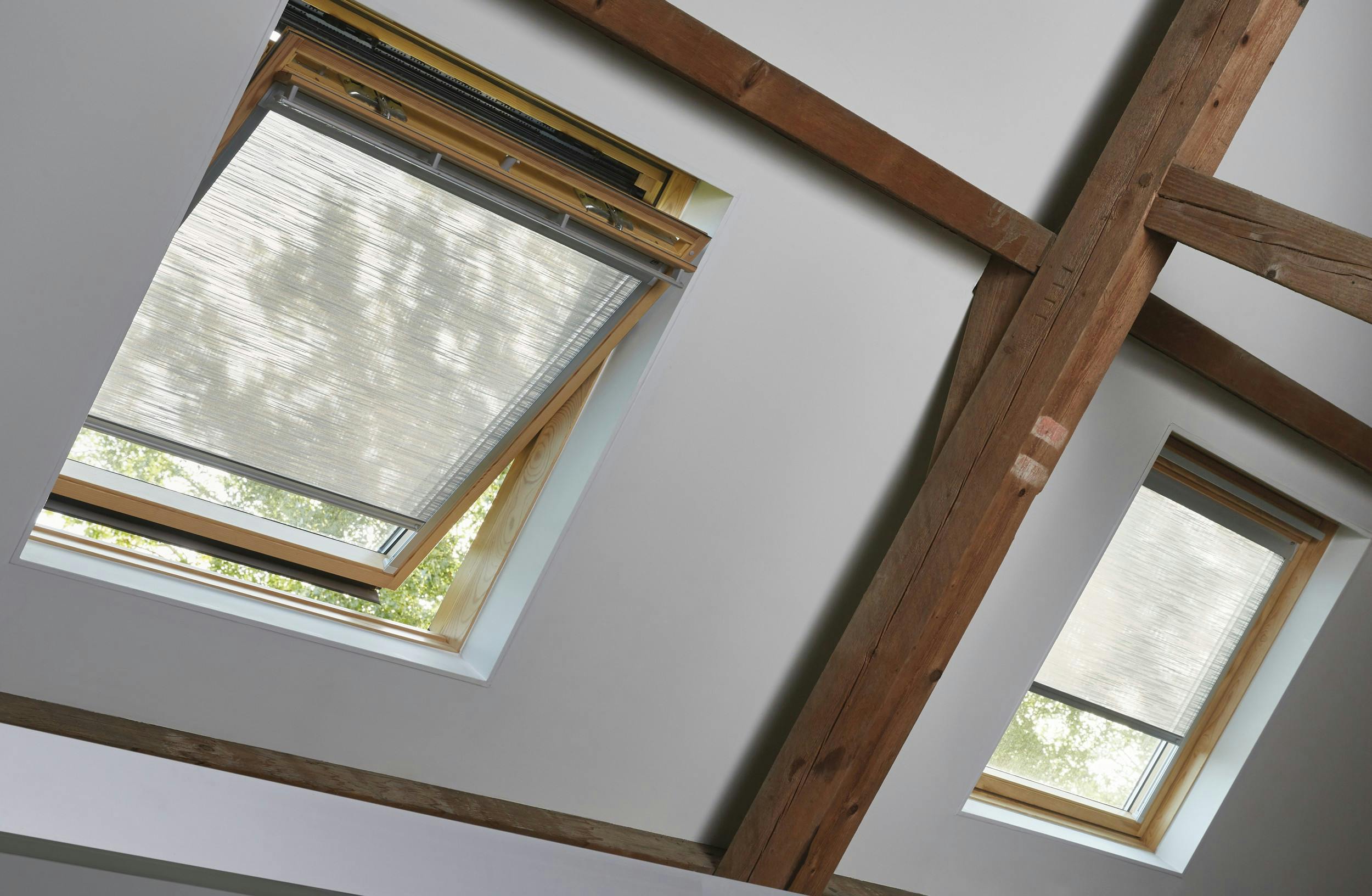 Rolgordijnen op dakramen