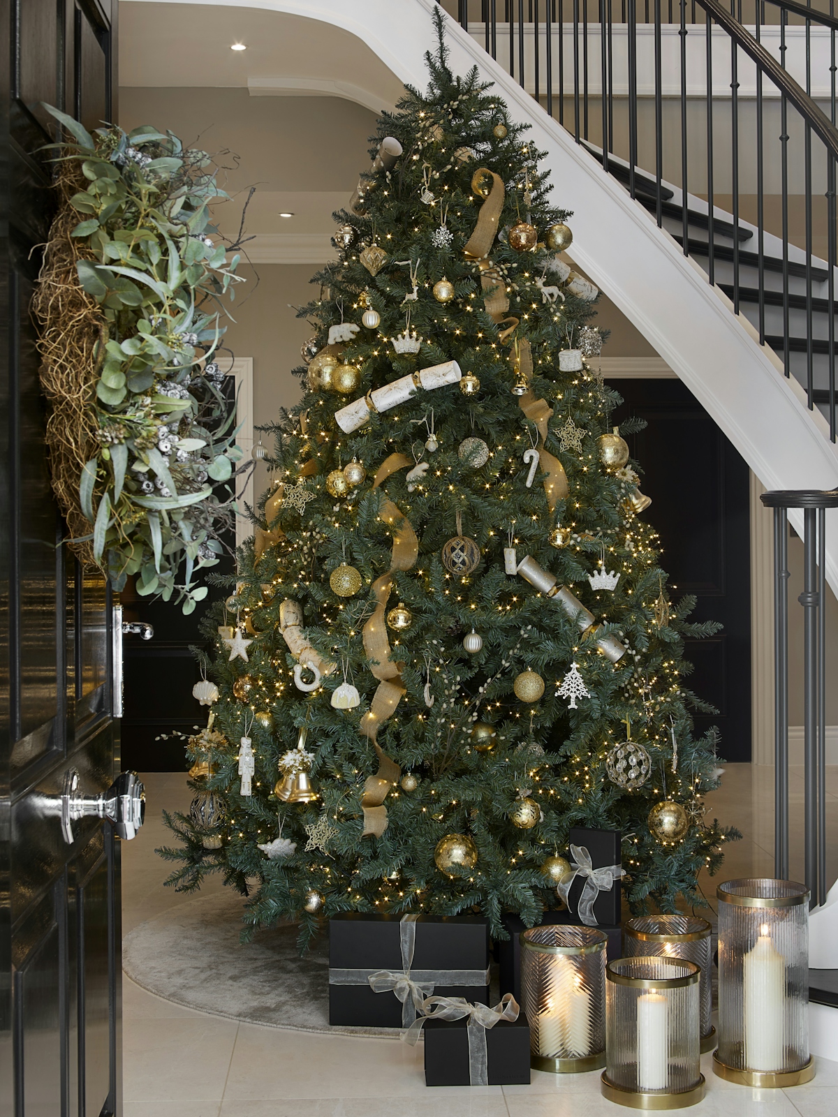 Luxury Christmas Tree Decorations - gold and neutrals 