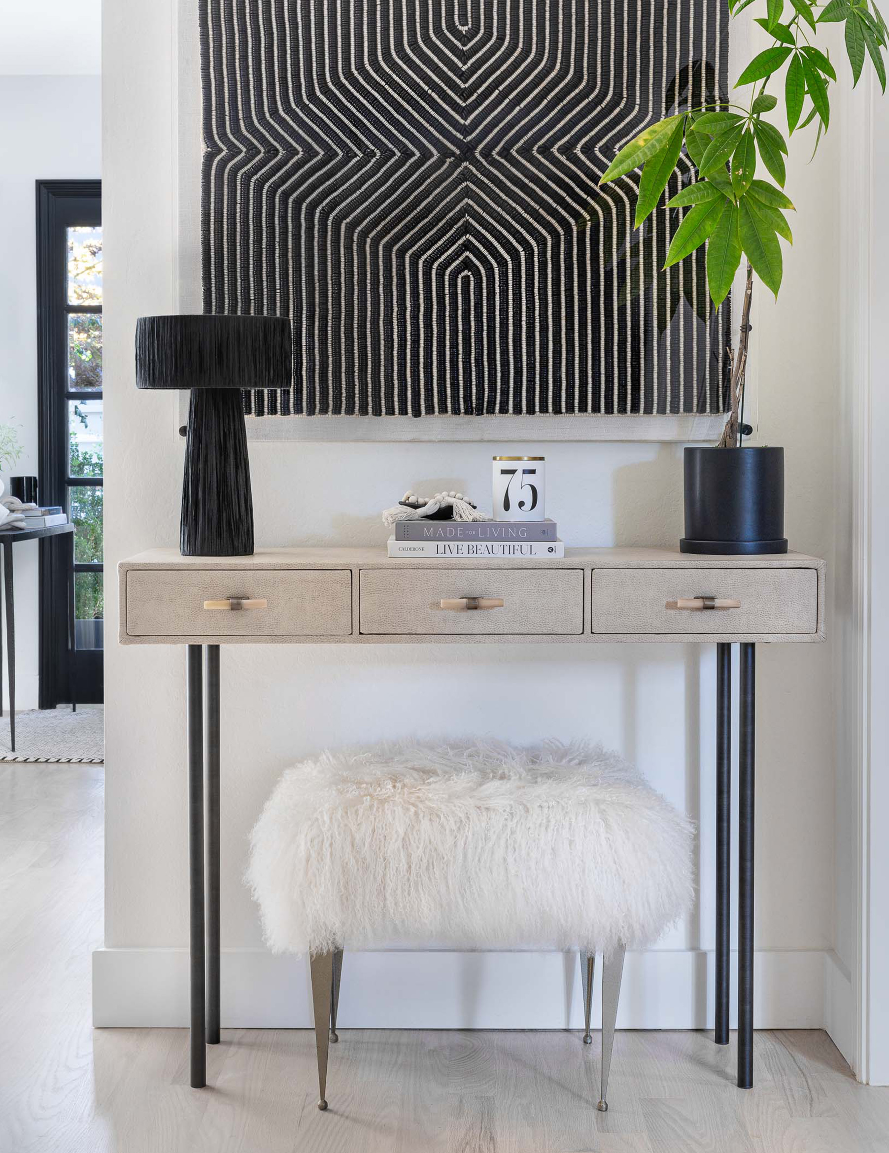 8 Essential Tips for Designing the Perfect Entryway | LuxDeco.com | Kimberley Harrison Interiors