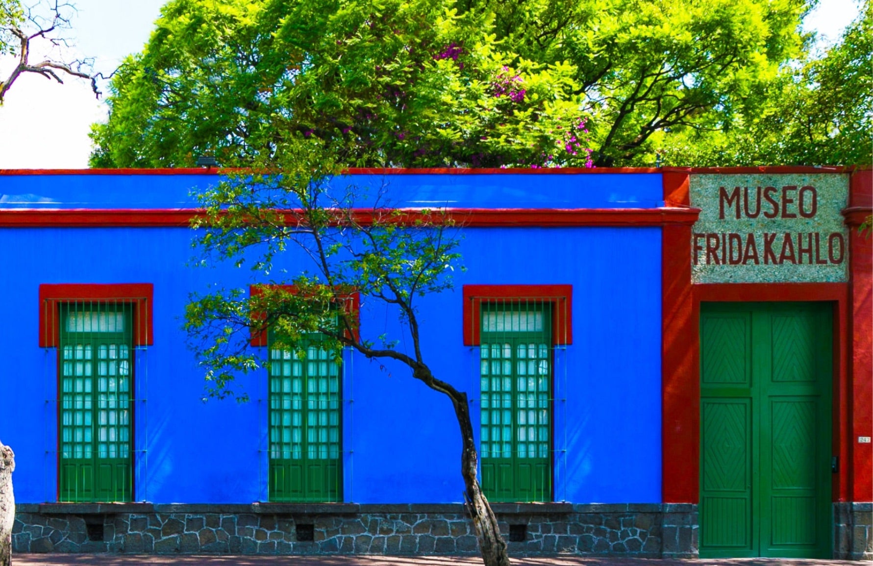 10 Famous People&rsquo;s Homes You Can Actually Visit | LuxDeco