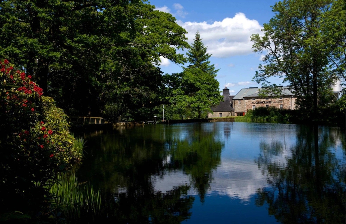 10 Cosy Whisky Distilleries To Visit This Winter | Glenmorangie Whisky Tour | Shop barware at LuxDeco.com