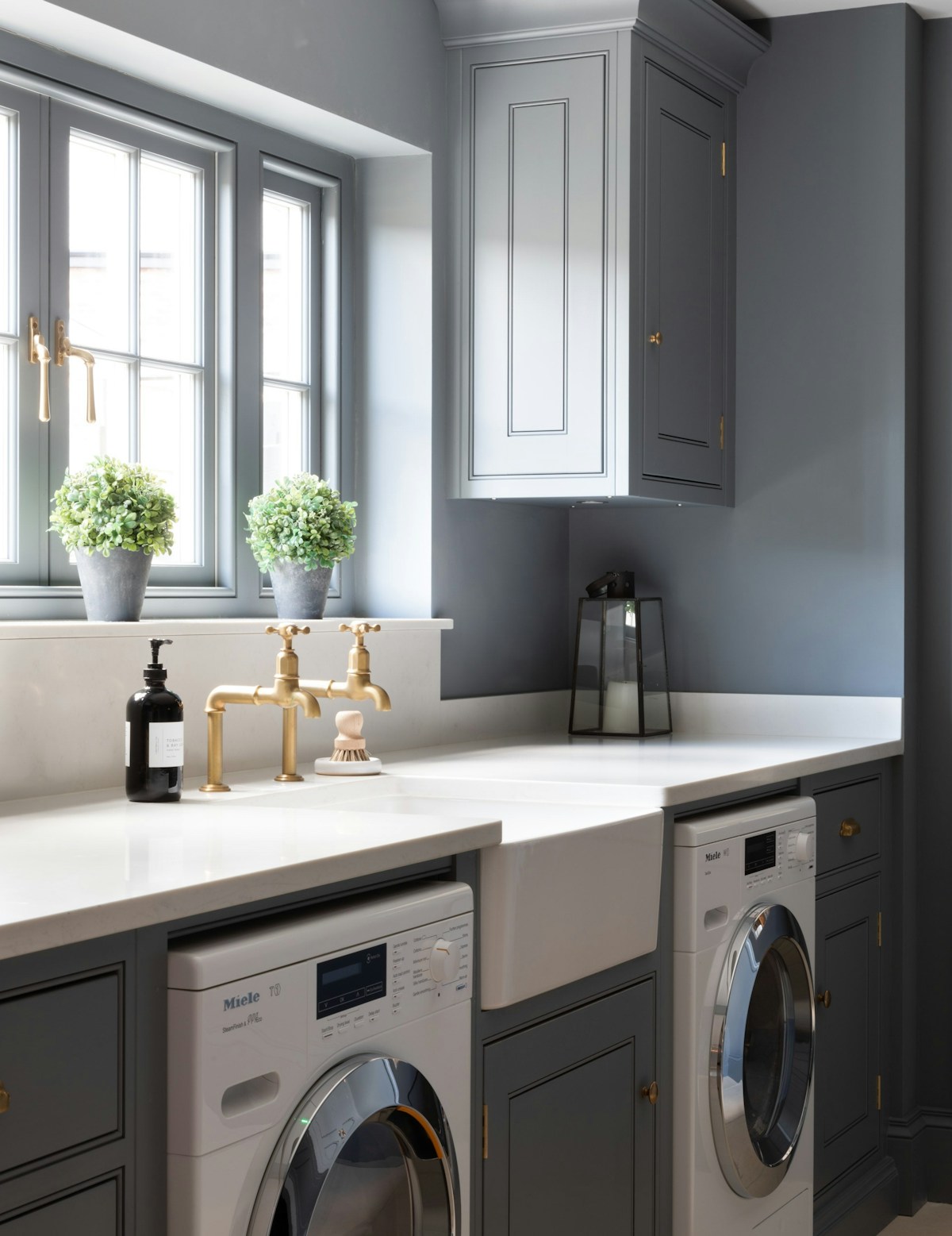 Utility Rooms vs Laundry Rooms: What is the difference? A Detailed Comparison - LuxDeco.com