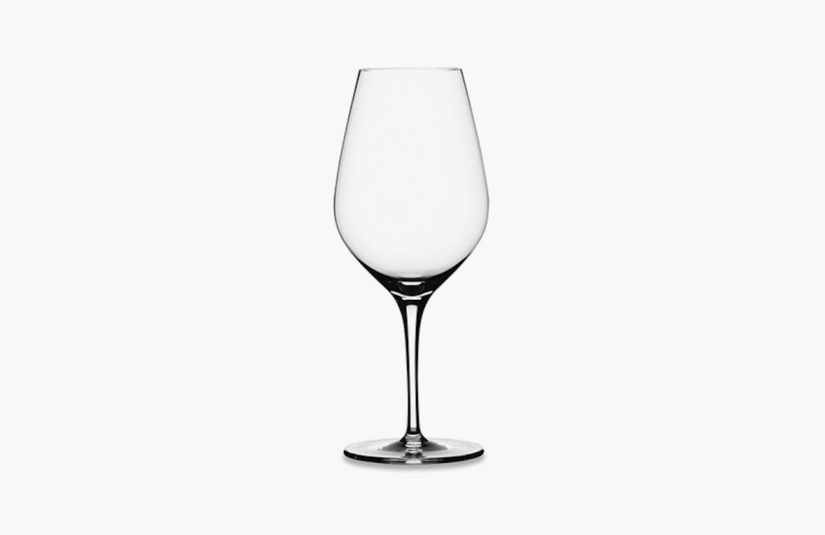Luxury Glassware Buying Guide | How to Buy Stemware | Digestive Glass | LuxDeco.com Style Guide