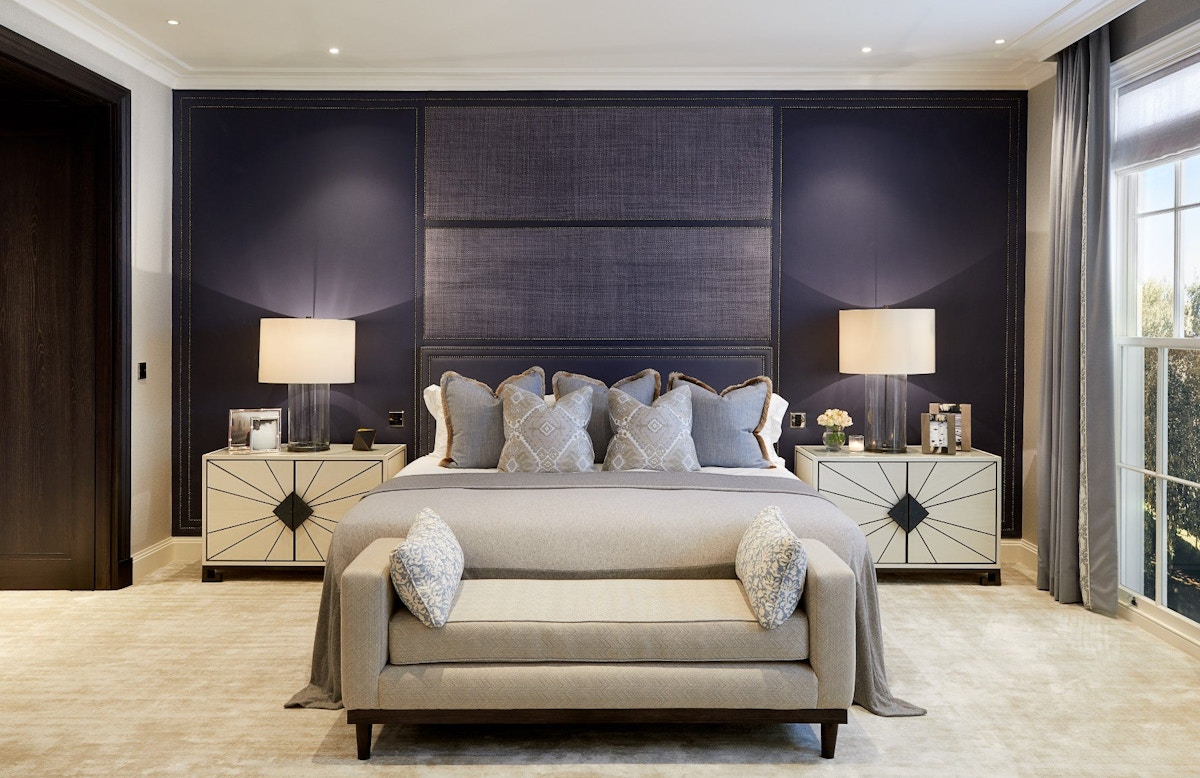 Twenty Grosvenor Square – Neutral Bedroom – Read in the LuxDeco.com Style Guide