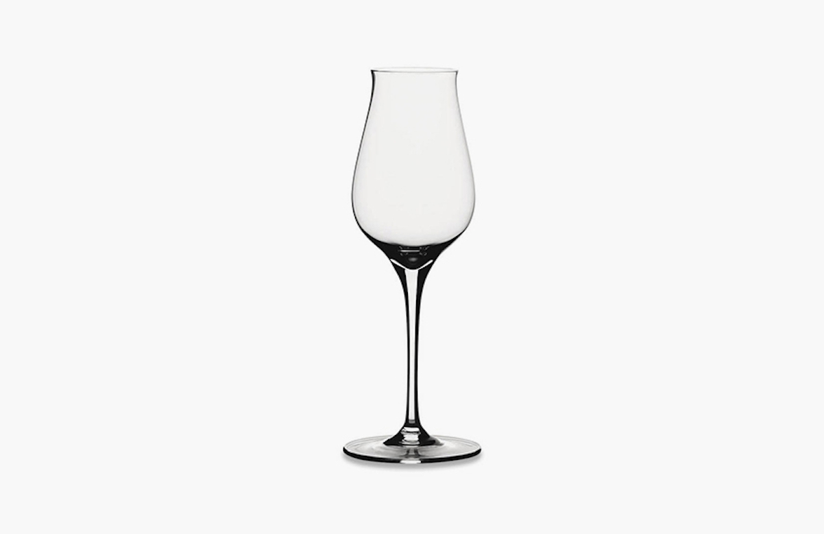 Luxury Glassware Buying Guide | How to Buy Stemware | LuxDeco.com Style Guide