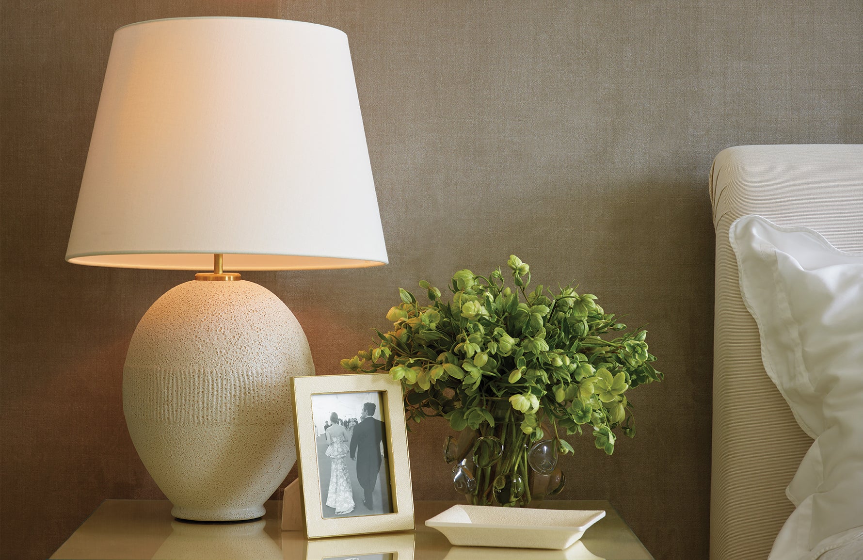 Lux lamps decor top