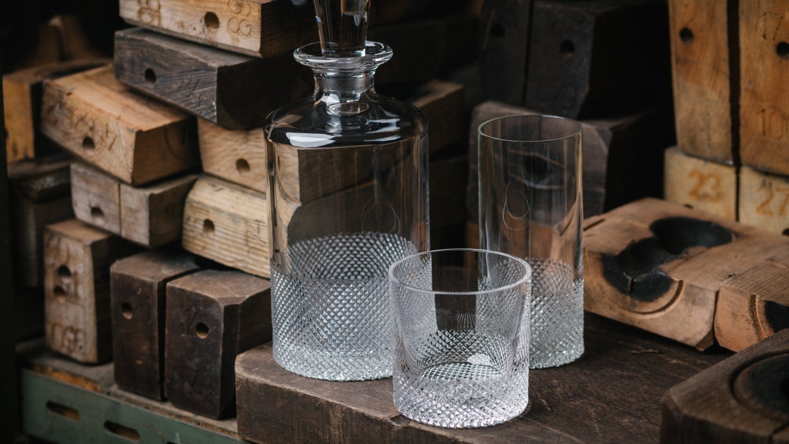 Richard Brendon glassware | LuxDeco Conscious Collection | British craftsmanship | Luxury Sustainability | Shop now at LuxDeco.com