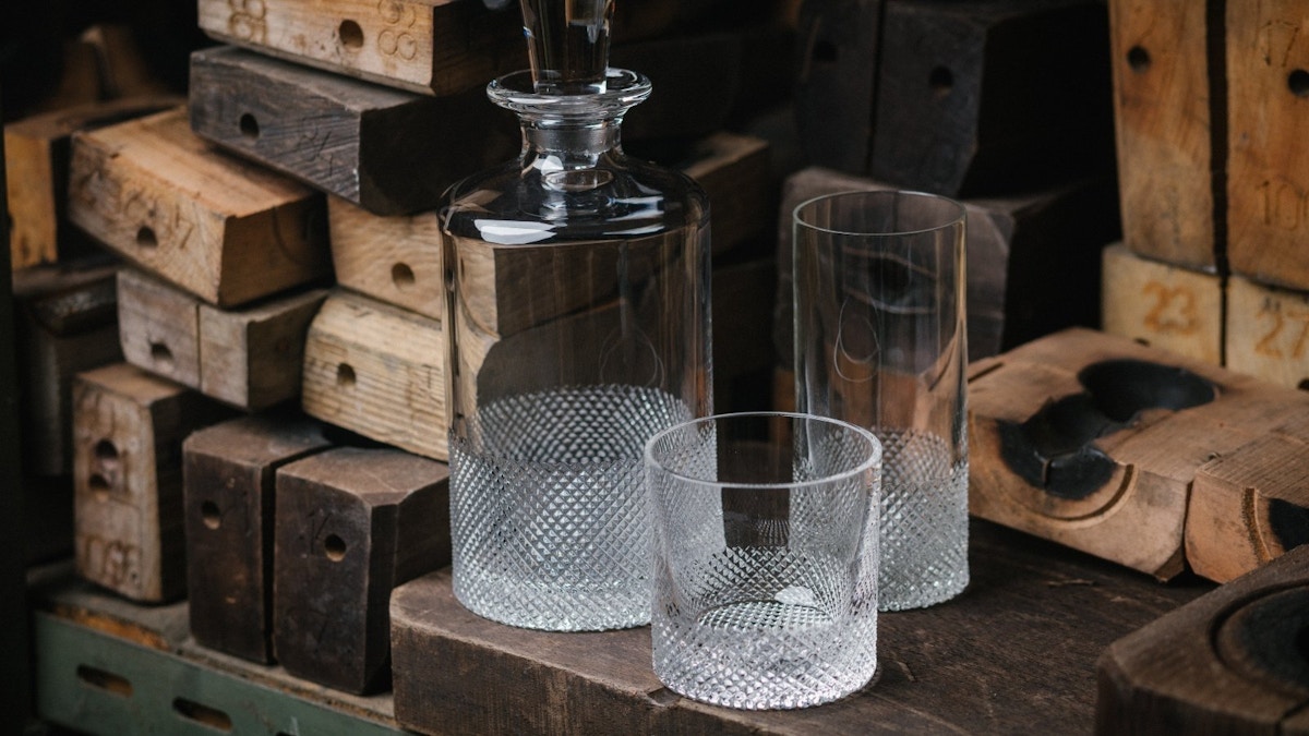 Richard Brendon glassware |  LuxDeco Conscious Collection | British craftsmanship | Luxury Sustainability | Shop now at LuxDeco.com