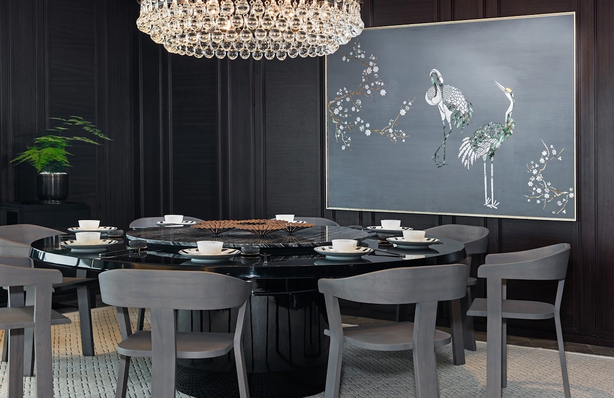 Black and Grey Dining Room – Dining Room Colour Palettes - Dining Room Colour Schemes & Colour Combination ideas – Read in the LuxDeco.com Style Guide