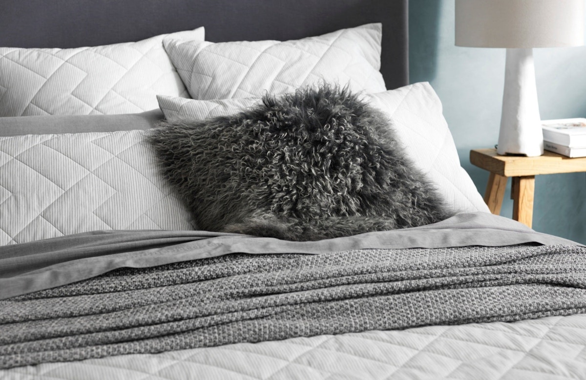 How To Choose The Best Type of Bedding For Your Bed | LuxDeco.com