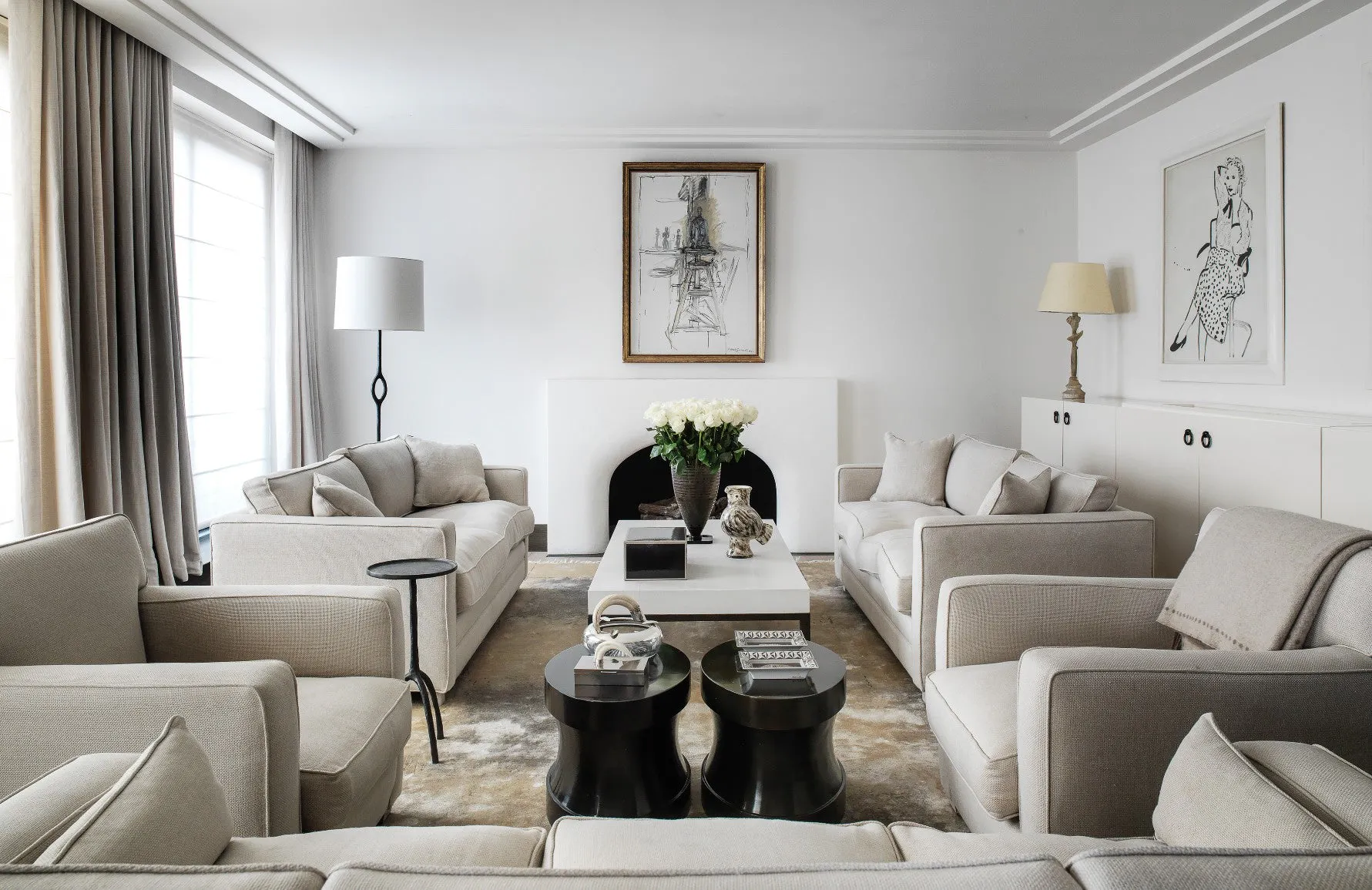 Traditional Neutral Family Rooms 22 Transitional Living Rooms That