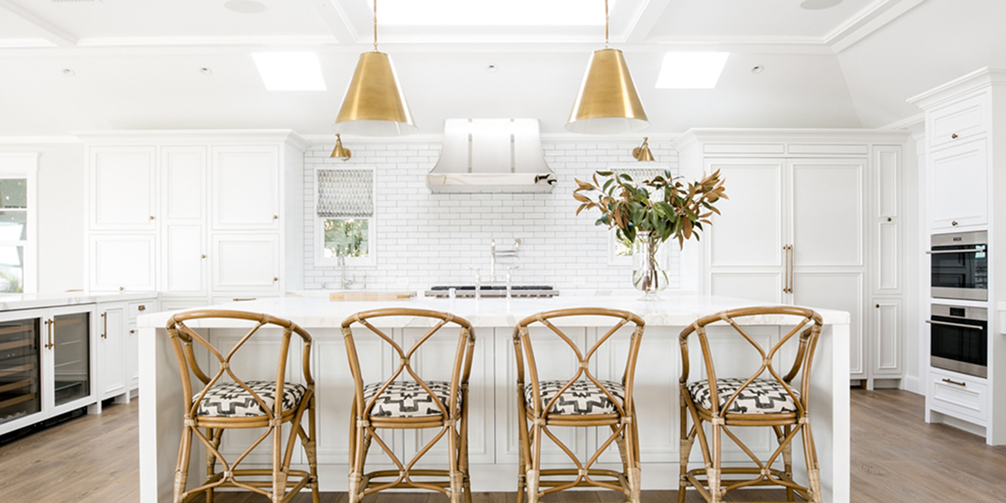 Thomas O'Brien Lighting | Luxury Lamps | LuxDeco.com