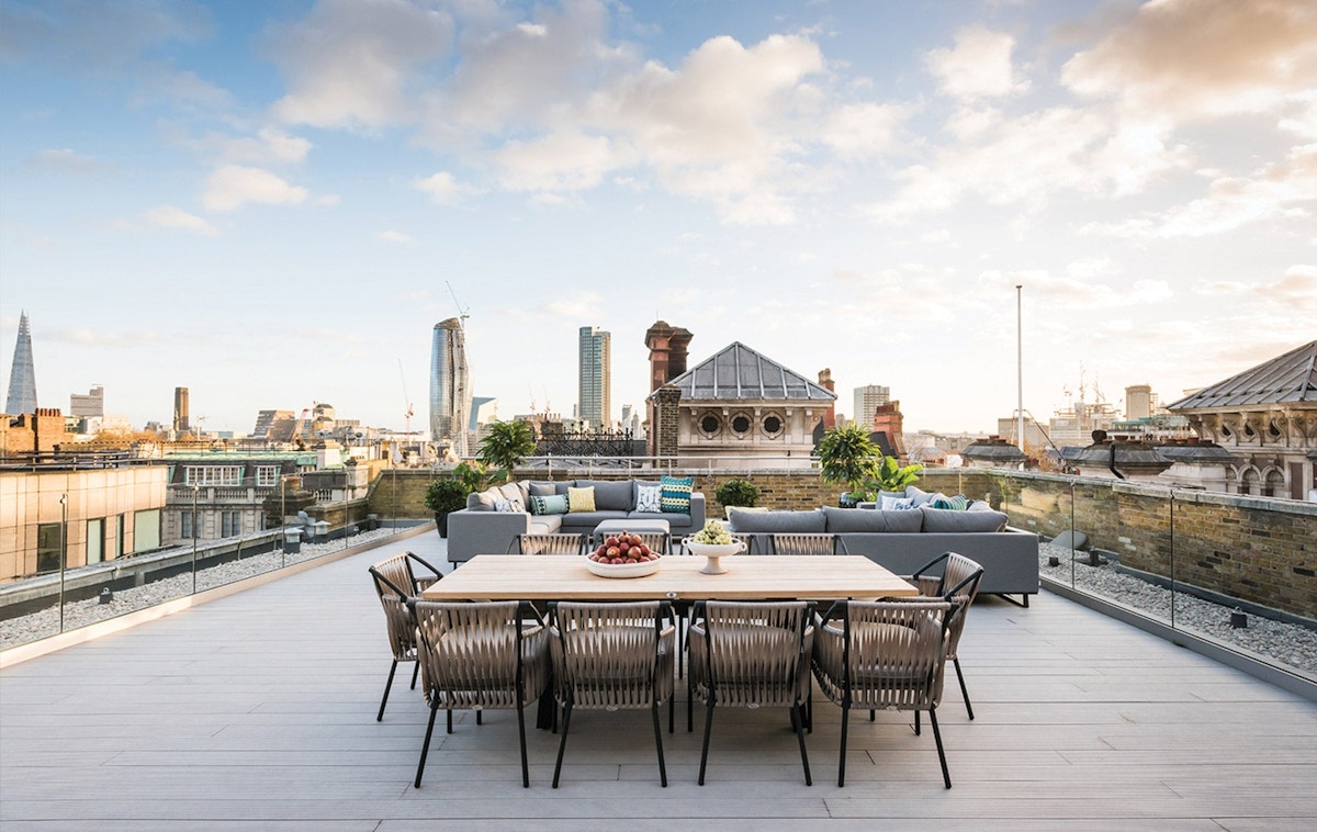Rooftop Dining, Outdoor Space Ideas | A.LONDON | Read more in The Luxurist | LuxDeco.com