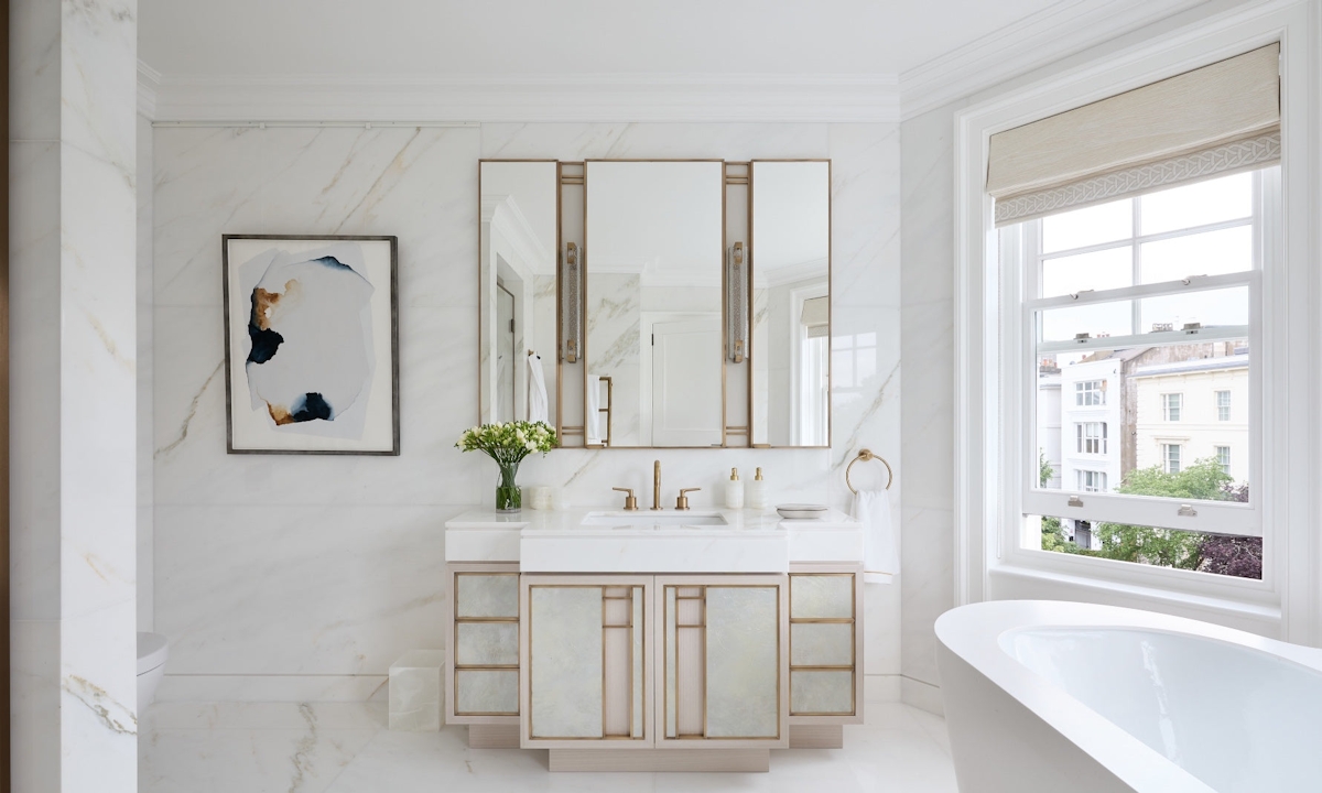 Inspiring white bathrooms - Katharine Pooley | LuxDeco.com Style Guide
