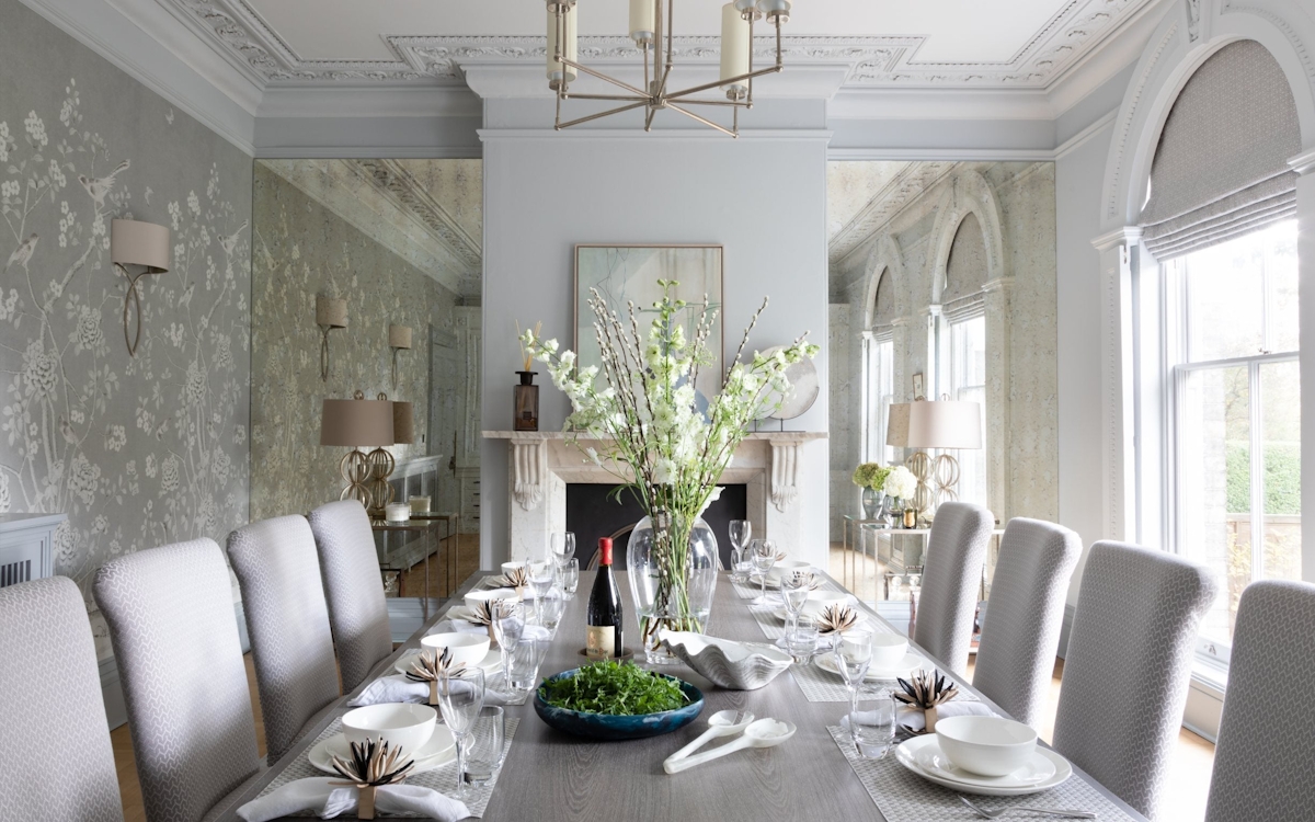 Best Dining Table Shapes for Large Rooms | Types of Dining Table Shapes for your Dining Room | LuxDeco.com