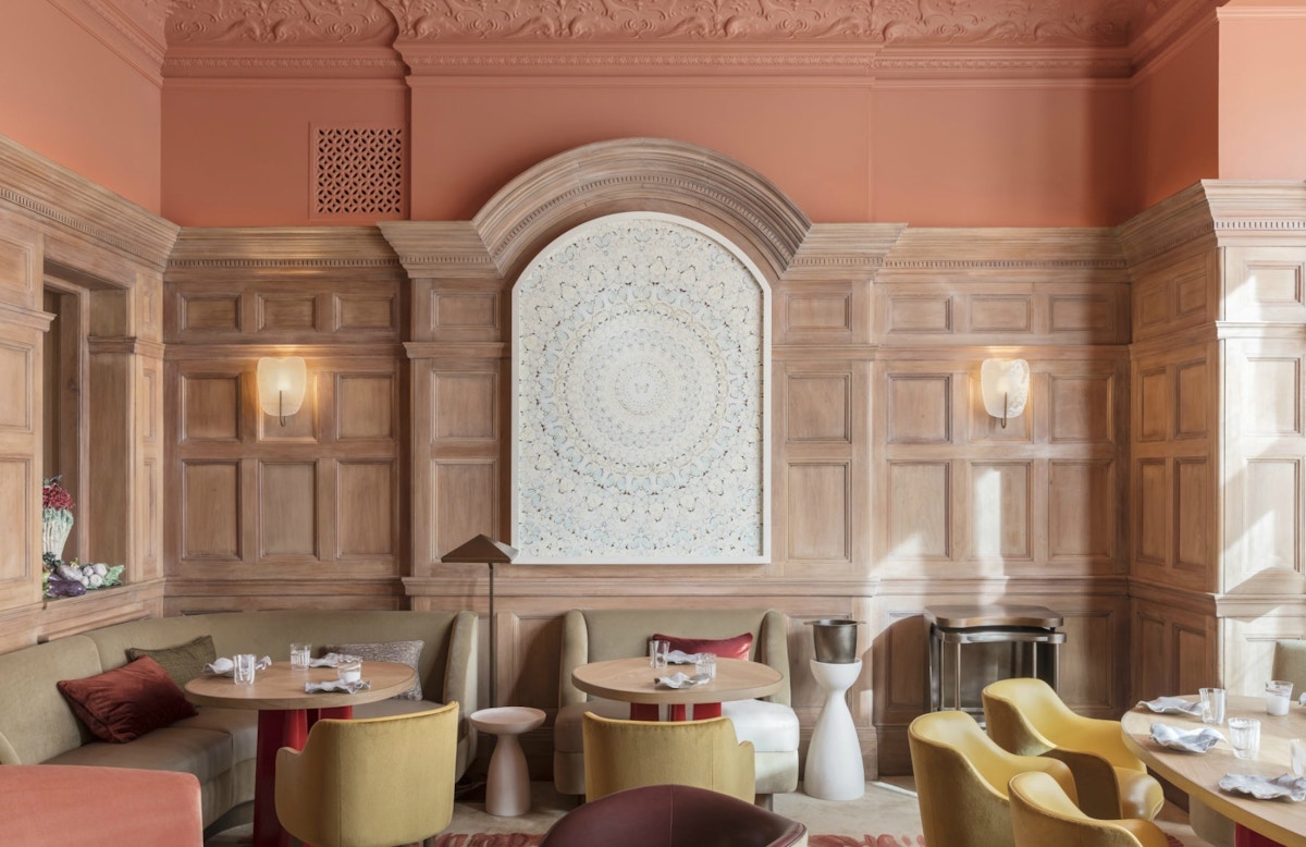 Mother's Day Restaurants | London Restaurants | Helen Darroze at The Connaught | Read more in The Luxurist | LuxDeco.com