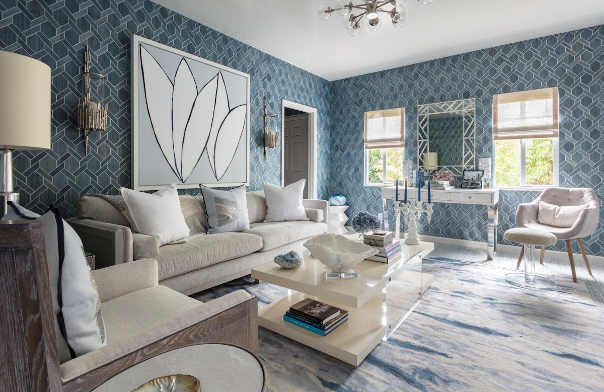 Kips Bay Living Room by Mabley Handler | White and Blue Living Room Ideas | © Nikolas Sargent | Read more in the LuxDeco.com Style Guide