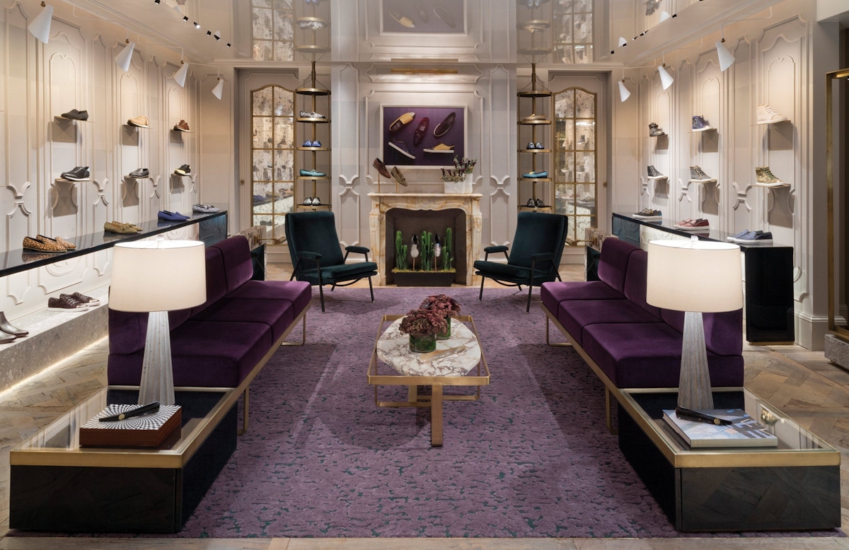 Retail Store Interior Design | Louis Leeman New York | David Collins Studio | Read more in The Luxurist at www.luxdeco.com