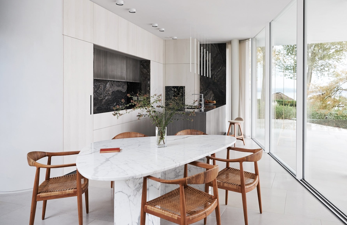 Marble Furniture Trends | Marble Dining Table | DH Liberty | Read more in LuxDeco's The Luxurist
