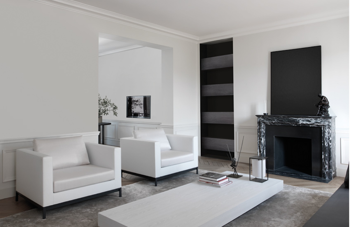 Black and White Living Room Ideas _ Guillaume Alan _ Read more in the LuxDeco.com Style Guide