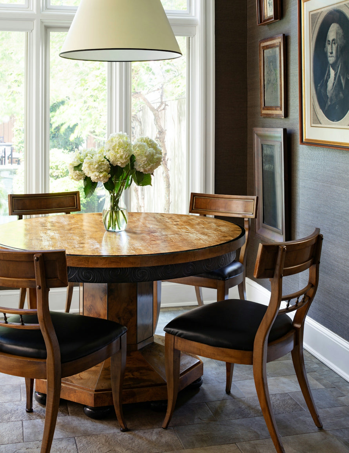 Luxury Dining Room Styles | Traditional Dining Room | Carlyle Designs | Read more in The Luxurist at LuxDeco.com