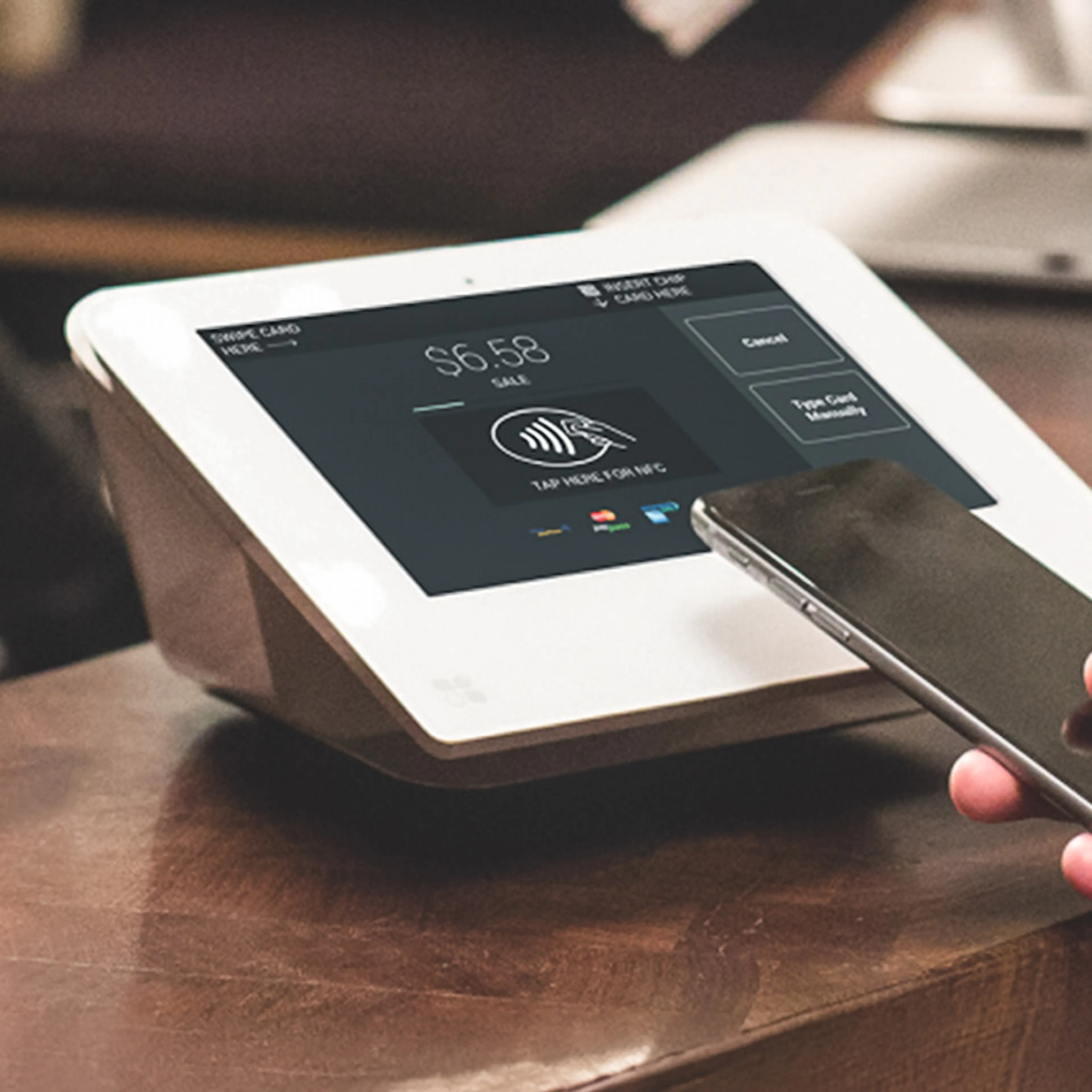 Contactless payment on a Brilliant POS tablet terminal