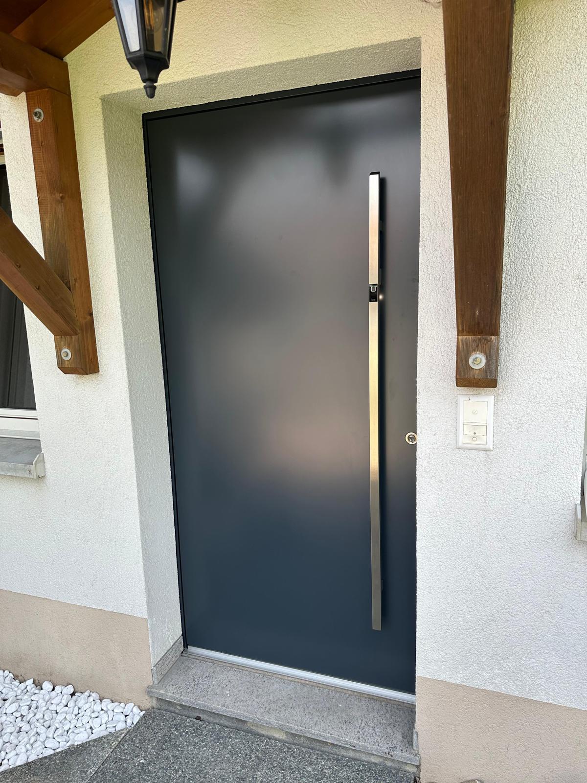 Haustüren in Rougemont