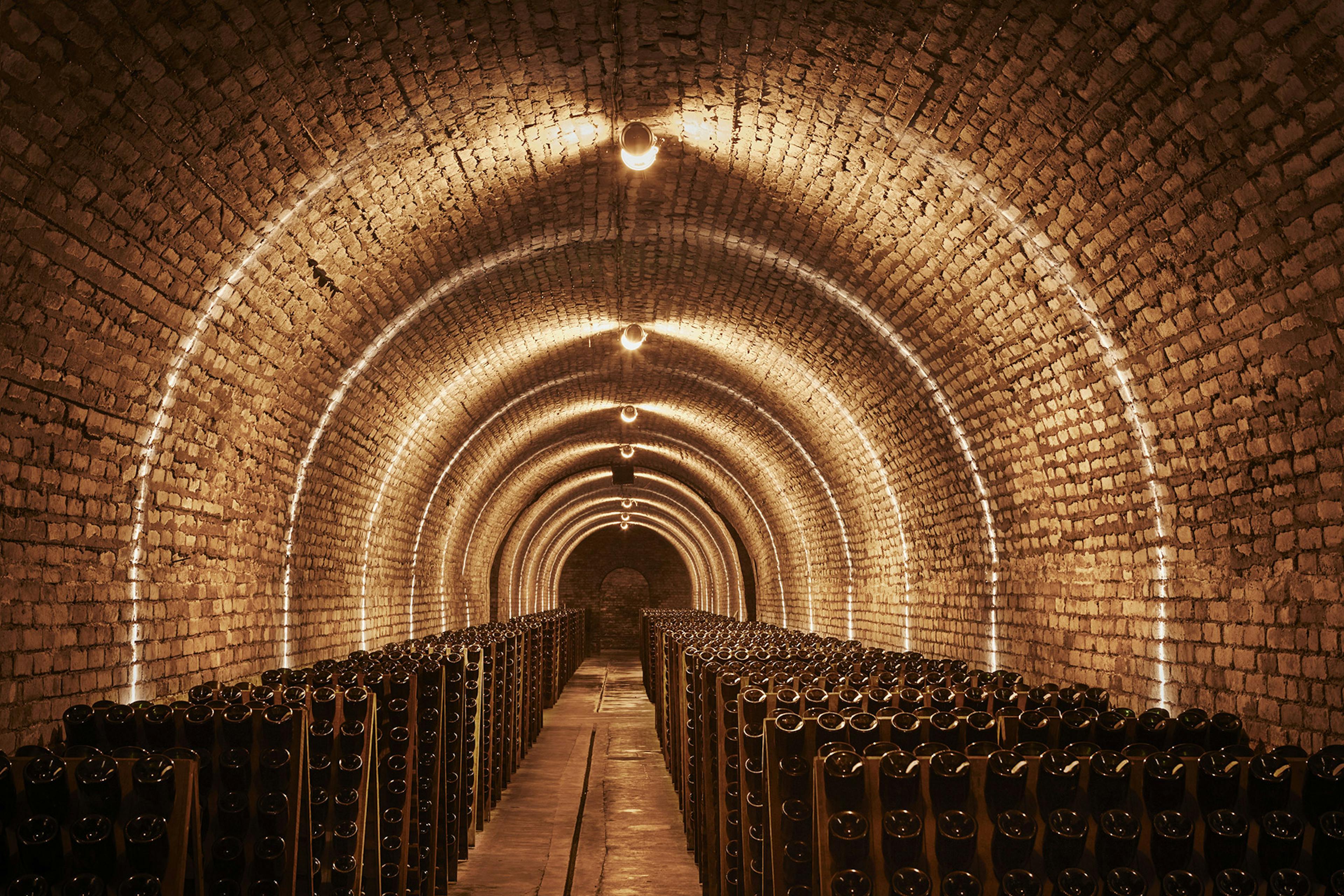 Krug Grande Cuvée remains cellared for about seven years, giving the champagne its unique expression and elegance. 