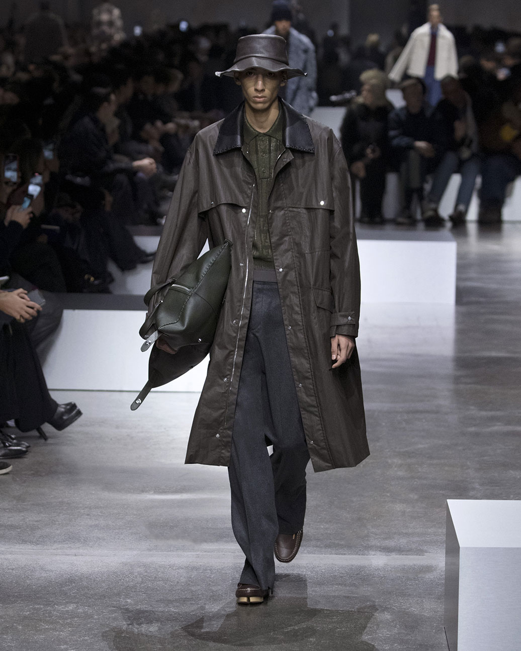 【関税込み】FENDI REVERSIBLE OVERCOAT FENDI Overcoat | REVERSIBLE