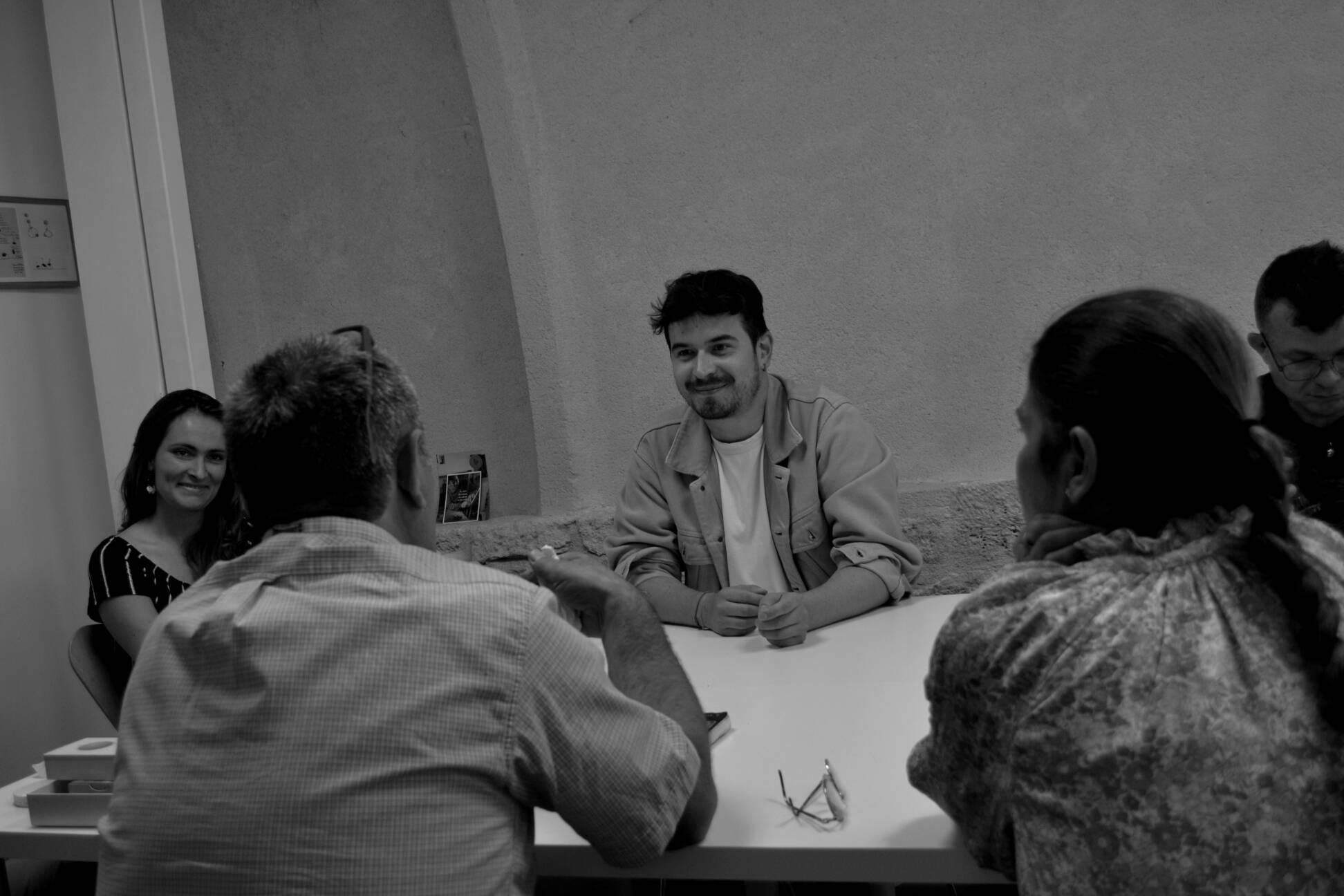 Visuels LVMH soutient la nouvelle collection Traits d’union 7 de l’association La Fabrique NOMADE