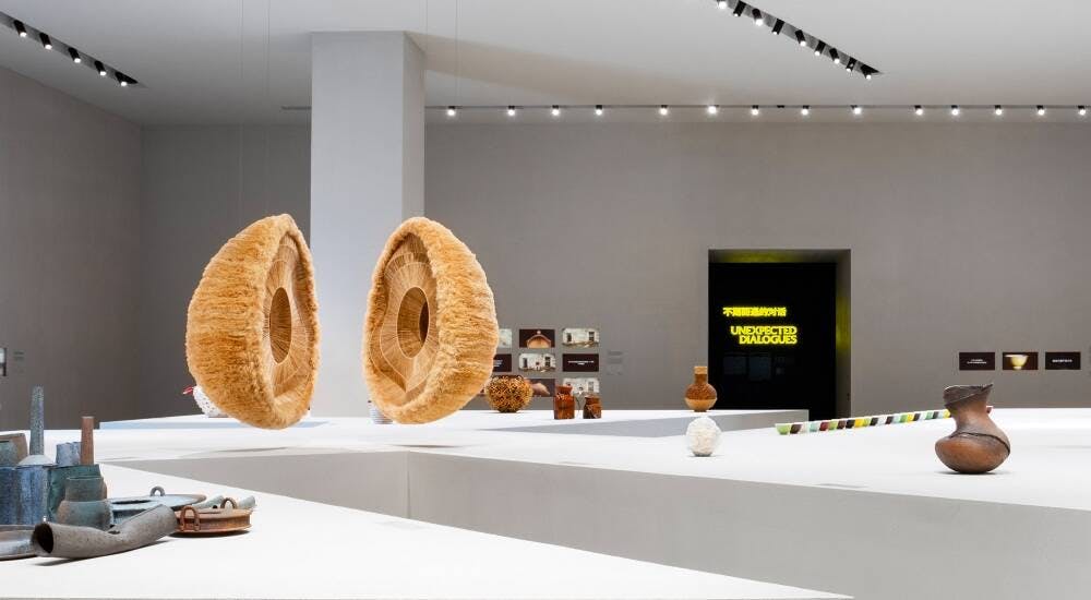 Cover Loewe présente « Crafted World », sa première exposition publique à Shanghai
