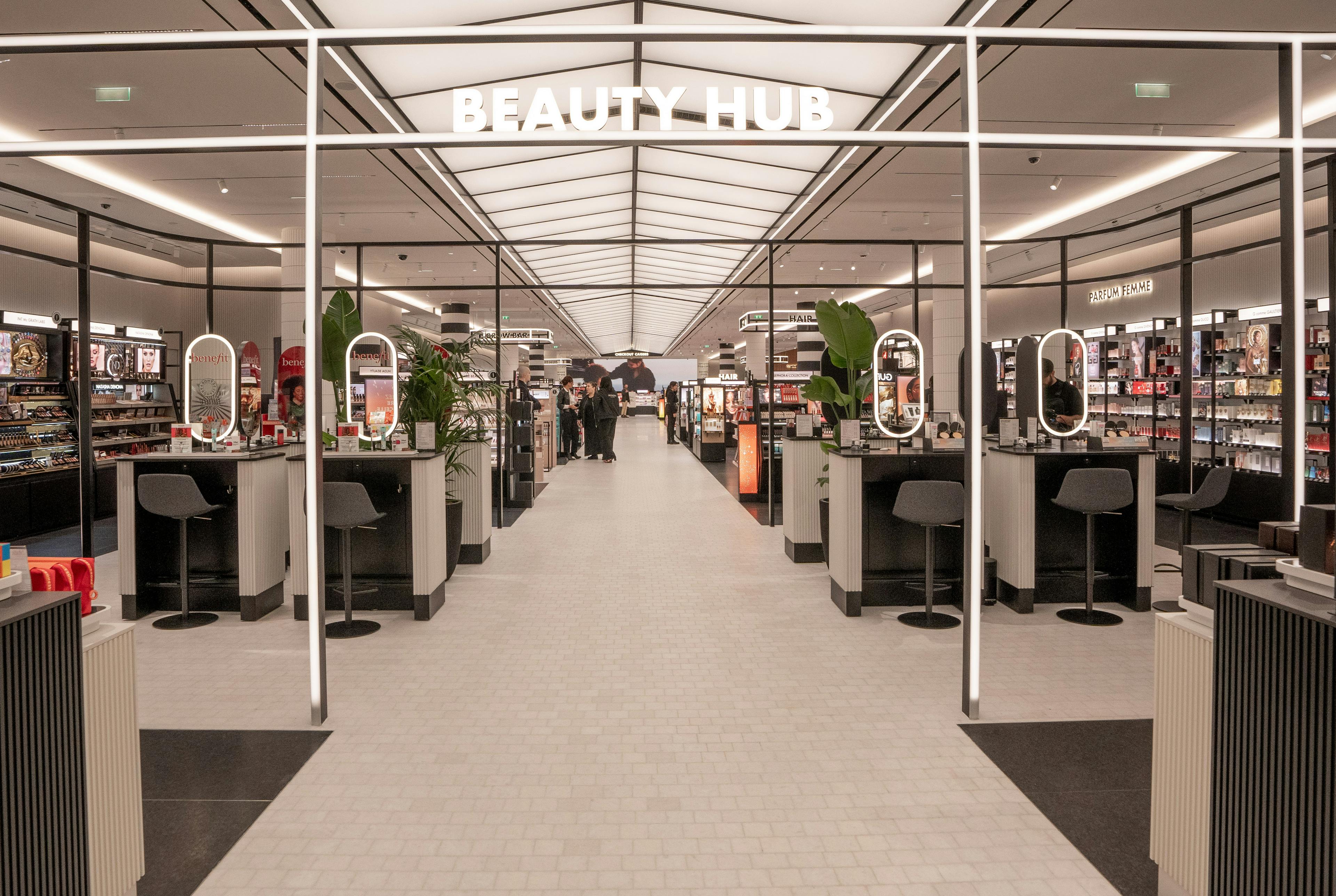 Picture 1 Sephora unveils new flagship Champs-Élysées store