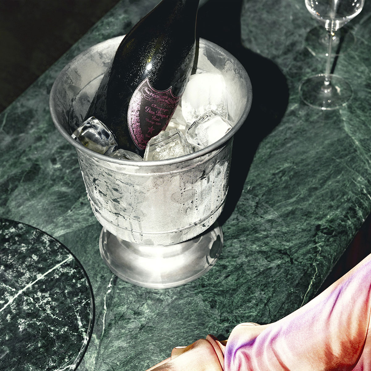 Dom Pérignon、ビンテージ シャンパン - ワイン＆スピリッツ - LVMH