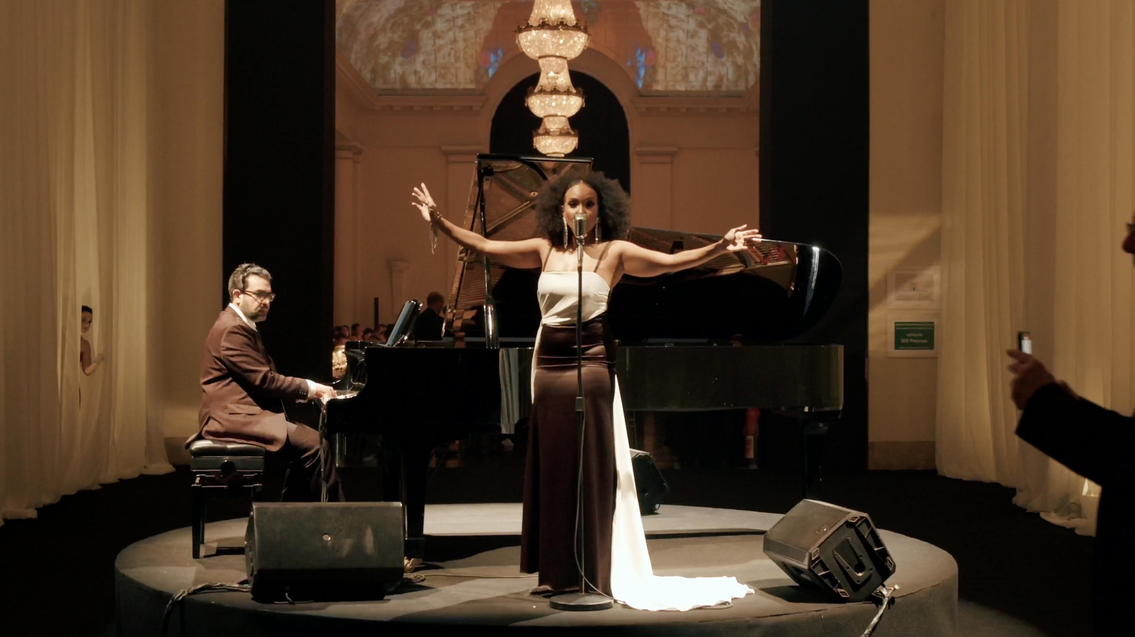 Cover video - À Rio, Belmond célèbre le 100e anniversaire du Copacabana Palace