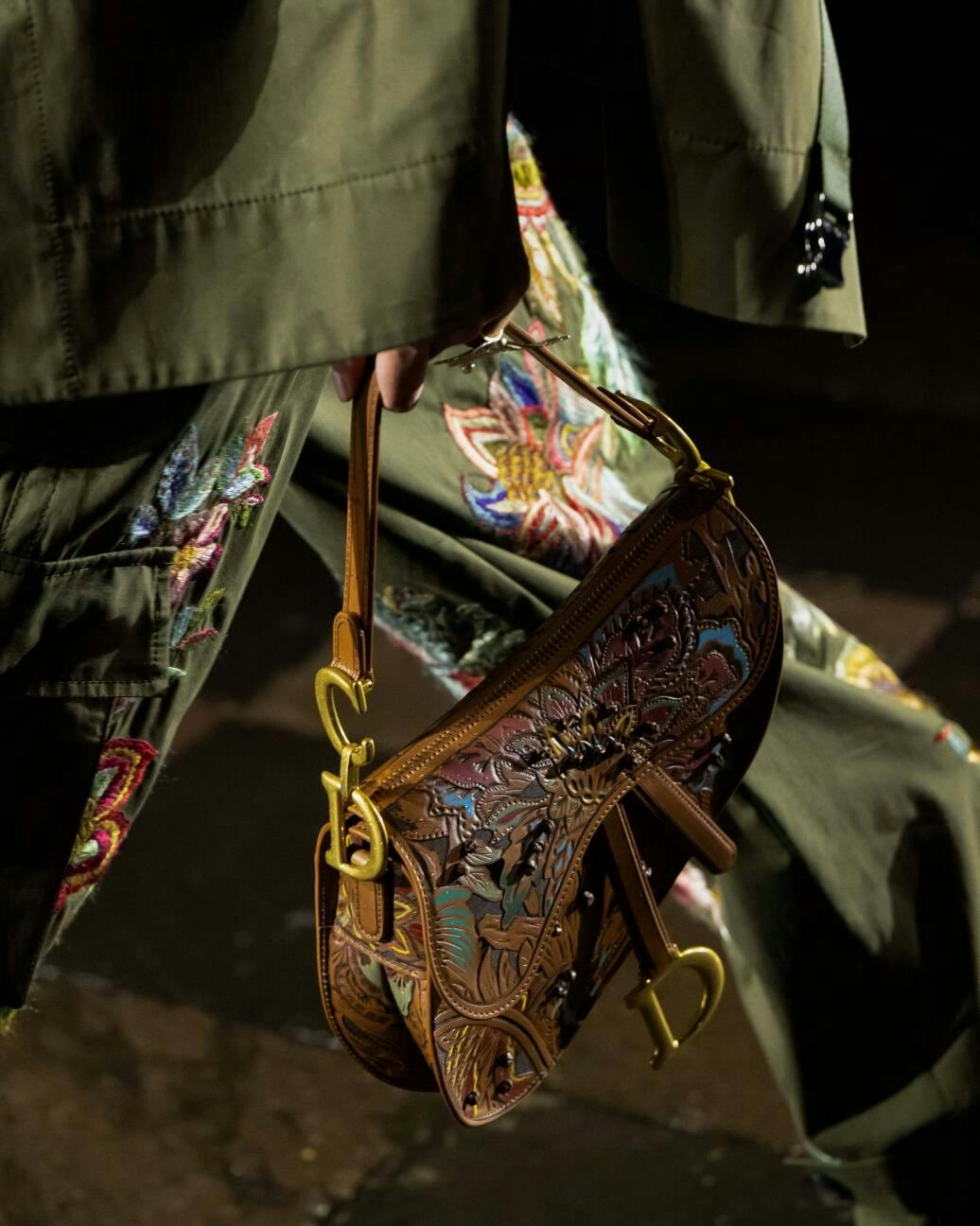 Visuals - Dior Cruise 2024 Collection: a Parisian tribute to a Mexican icon