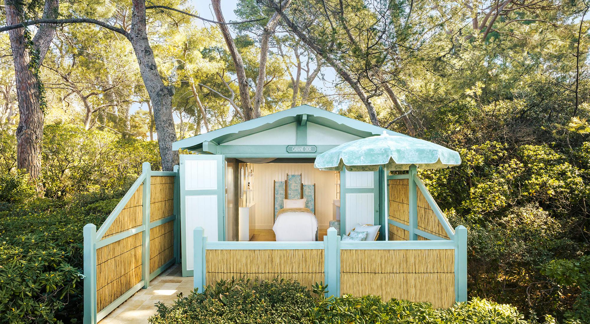 Cover La Maison Parfums Christian Dior et l’Hôtel du Cap-Eden-Roc dévoilent le nouveau Dior Spa Eden-Roc