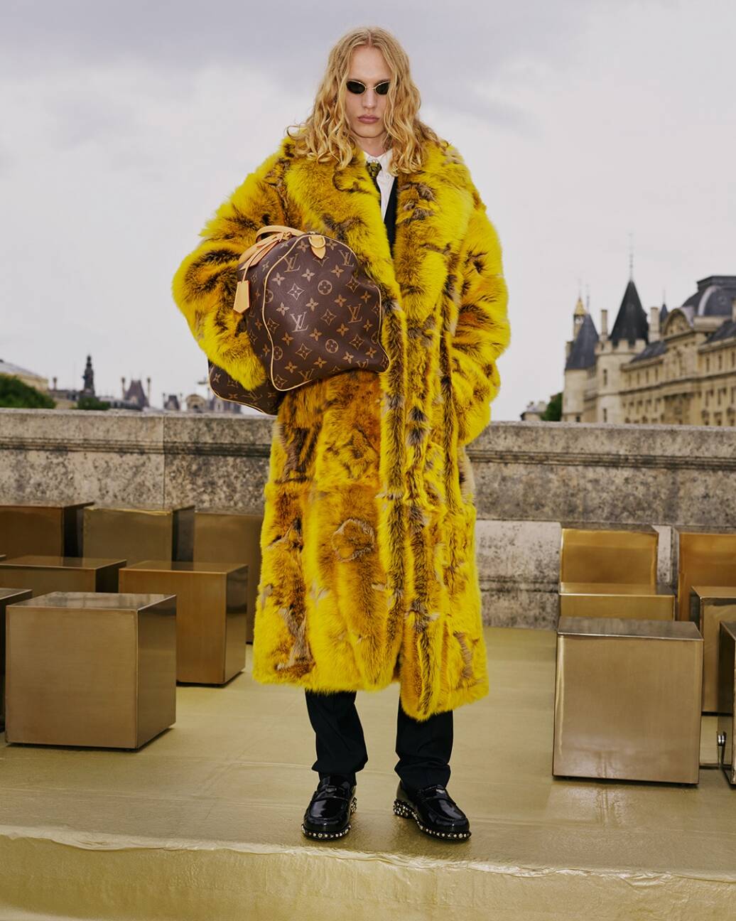Louis vuitton fur coat mens outlet
