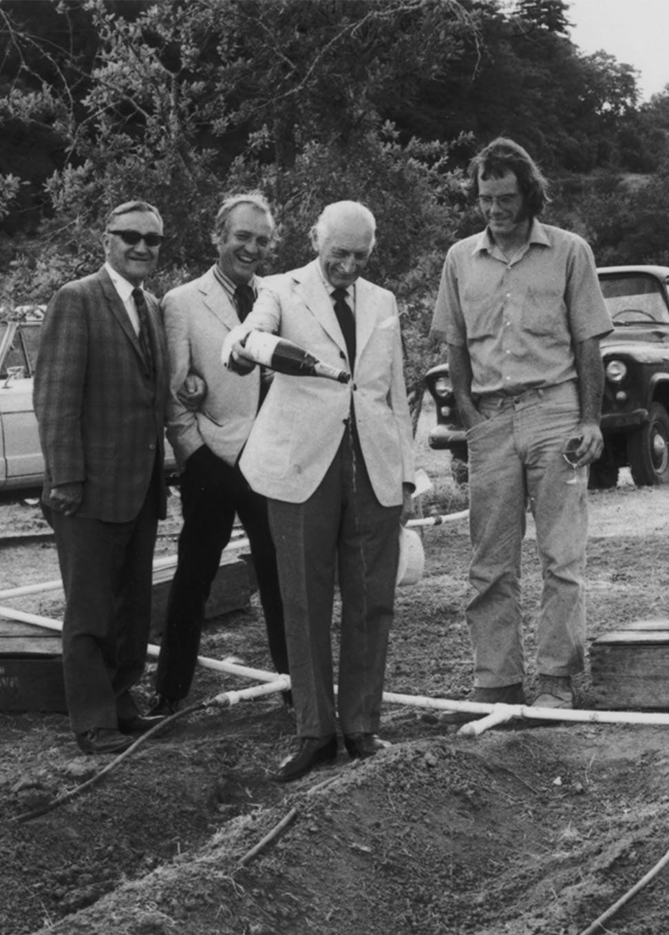 ロベール・ジャン・ド・ヴォギュエ、シャンドン・カリフォルニアにて 1973年 © Chandon California