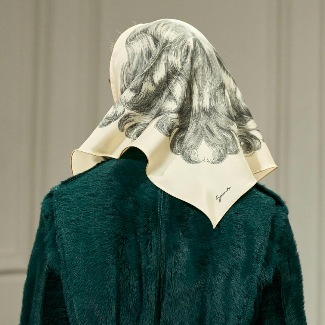 Cover Esprit gentleman au défilé Givenchy Automne-Hiver 2024