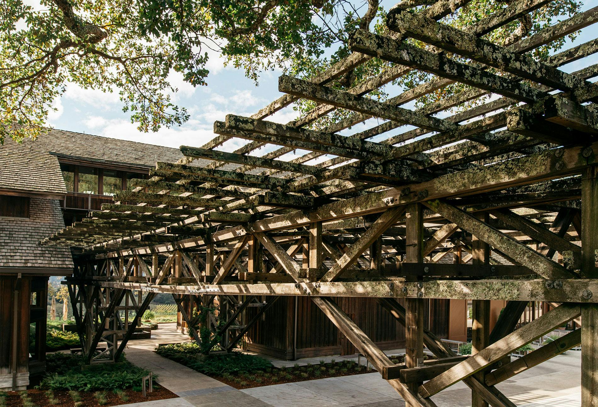 ジョセフ・フェルプスのトレリスの入口。© Matt Morris